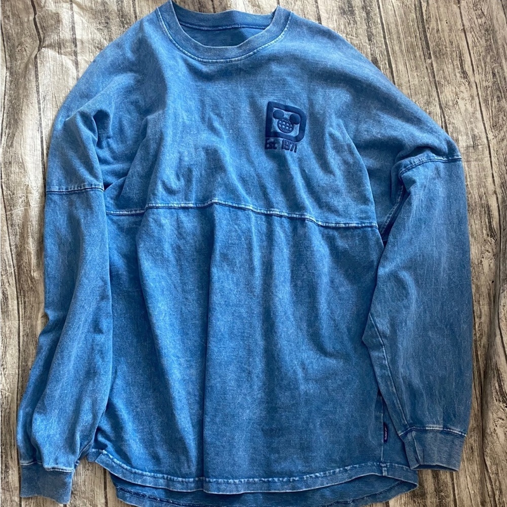 Disney parks blue denim look spirit jersey size large Walt Disney world